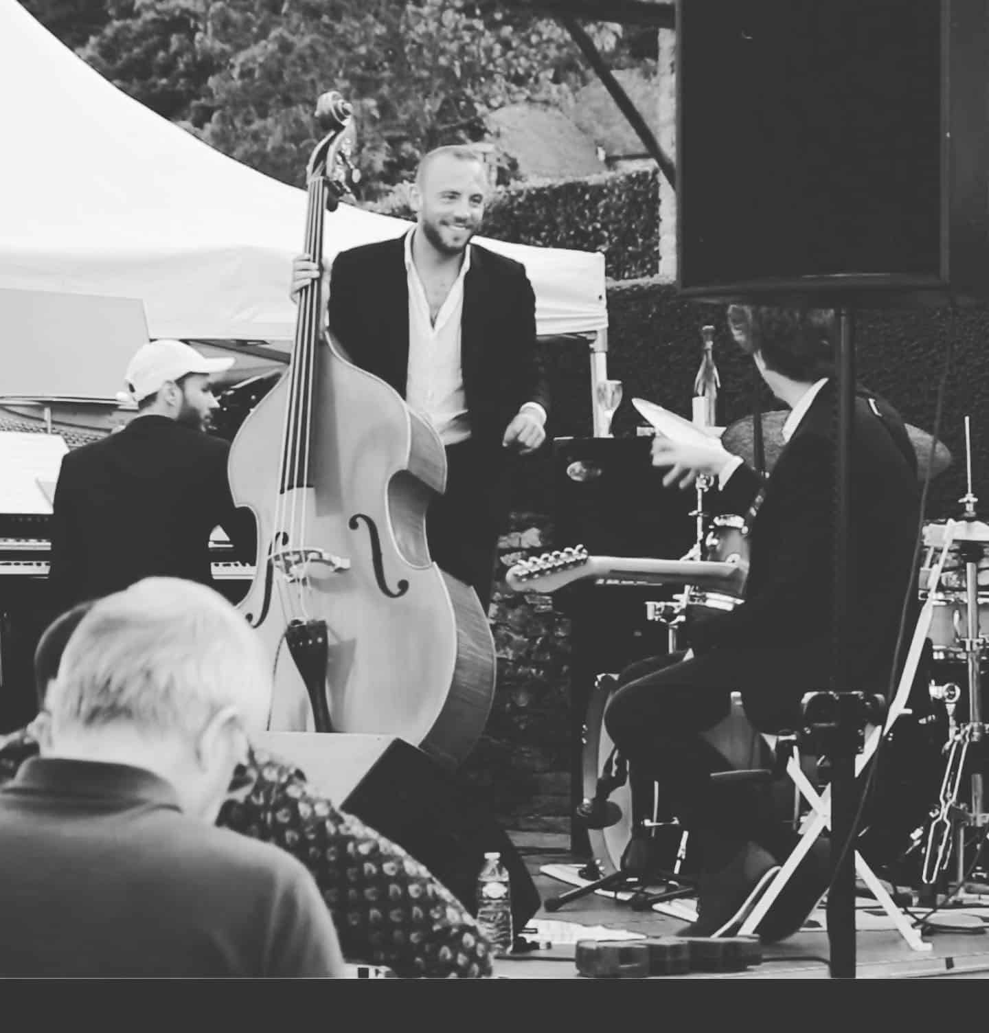 Giacomo Troncon live on stage